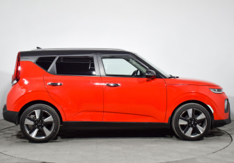 Подержанный автомобиль Kia Soul 2021 года (4 фото)
