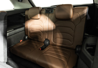 Подержанный автомобиль Skoda Kodiaq 2023 года (17 фото)