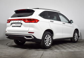 Подержанный автомобиль Haval M6 2023 года (5 фото)