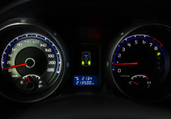 Подержанный автомобиль Mitsubishi Pajero 2007 года (12 фото)