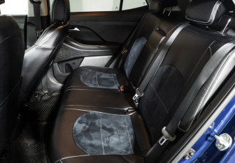 Подержанный автомобиль Hyundai Creta 2022 года (10 фото)