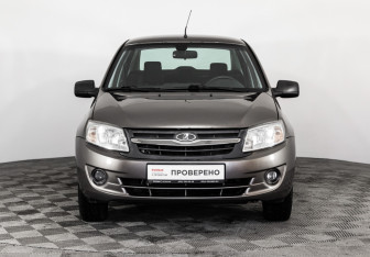Подержанный автомобиль LADA (ВАЗ) Granta Sedan 2013 года (2 фото)