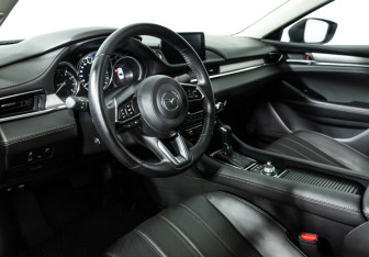 Подержанный автомобиль Mazda 6 Sedan 2023 года (11 фото)
