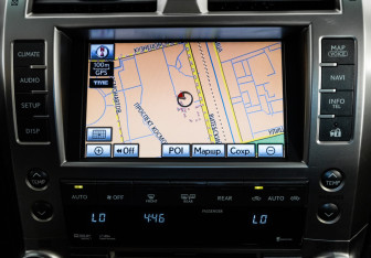 Подержанный автомобиль Lexus GX 2010 года (16 фото)