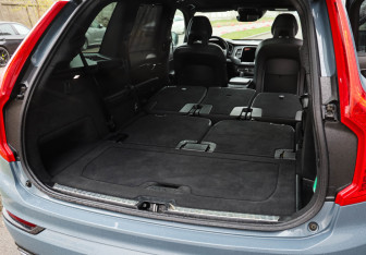 Подержанный автомобиль Volvo XC90 2019 года (37 фото)