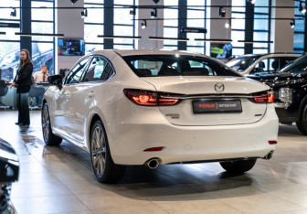 Новый Mazda 6 Sedan 2023 (4 фото)