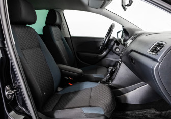 Подержанный автомобиль Volkswagen Polo Sedan 2019 года (17 фото)