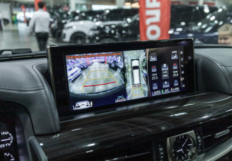 Подержанный автомобиль Lexus LX 2020 года (18 фото)