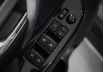 Подержанный автомобиль Toyota Fortuner 2017 года (28 фото)