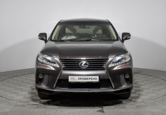 Подержанный автомобиль Lexus RX 2013 года (2 фото)