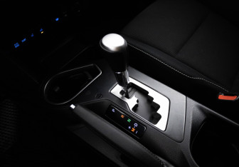 Подержанный автомобиль Toyota RAV4 2019 года (10 фото)