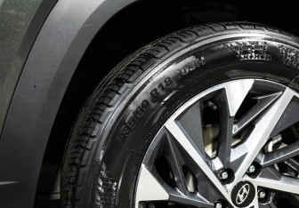 Подержанный автомобиль Hyundai Tucson 2022 года (21 фото)