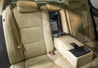 Подержанный автомобиль Lexus GS 2014 года (34 фото)