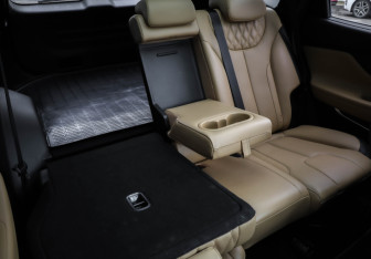 Подержанный автомобиль Hyundai Santa Fe 2022 года (33 фото)