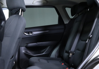 Подержанный автомобиль Mazda CX-5 2019 года (20 фото)