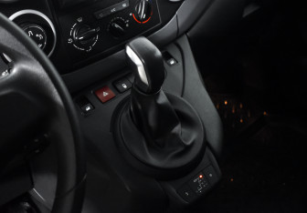 Подержанный автомобиль Citroen Berlingo 2021 года (14 фото)