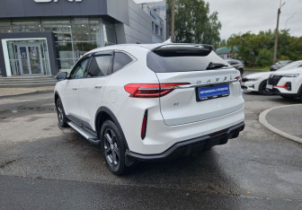 Подержанный автомобиль Haval F7 2022 года (6 фото)