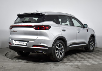 Подержанный автомобиль Chery Tiggo 7 Pro Max 2023 года (5 фото)