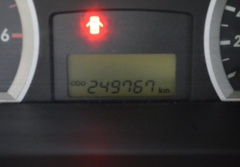 Подержанный автомобиль Hyundai Santa Fe 2008 года (15 фото)