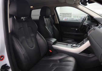 Подержанный автомобиль Land Rover Range Rover Evoque 2015 года (10 фото)