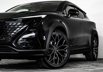 Подержанный автомобиль Changan UNI-T 2023 года (2 фото)