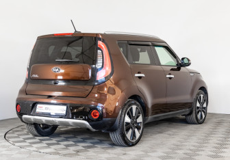 Подержанный автомобиль Kia Soul 2017 года (5 фото)