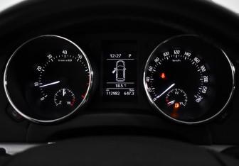 Подержанный автомобиль Skoda Yeti 2013 года (18 фото)
