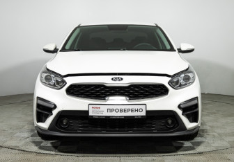 Подержанный автомобиль Kia Cerato Sedan 2019 года (2 фото)