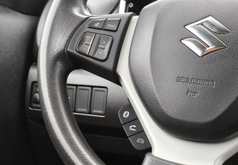 Подержанный автомобиль Suzuki Vitara 2016 года (14 фото)