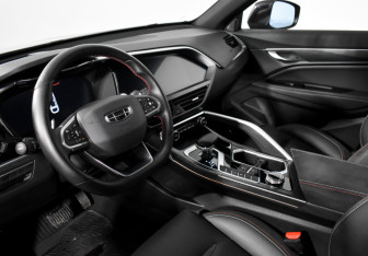 Подержанный автомобиль Geely Tugella 2022 года (9 фото)