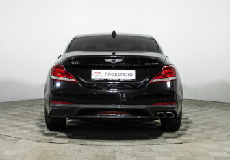 Подержанный автомобиль Genesis G70 2019 года (6 фото)