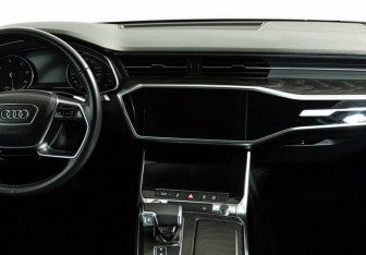 Подержанный автомобиль Audi A6 Sedan 2020 года (14 фото)