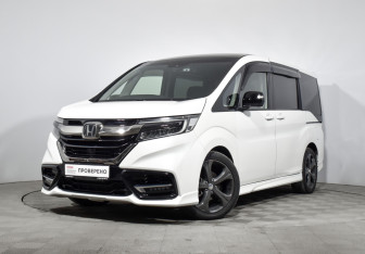Подержанный автомобиль Honda Stepwgn 2018 года (1 фото)
