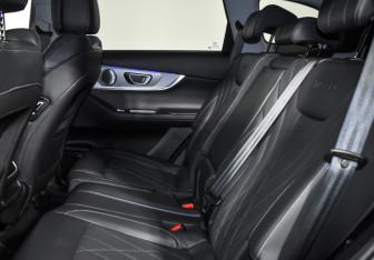 Подержанный автомобиль Chery Tiggo 8 Pro Max 2023 года (12 фото)