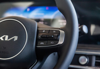 Новый Kia K5 2024 (15 фото)