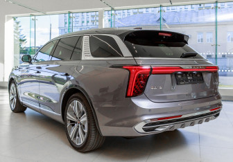 Новый Hongqi E-HS9 2022 (5 фото)