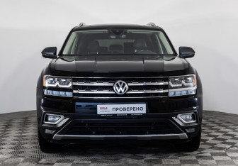 Подержанный автомобиль Volkswagen Atlas 2019 года (2 фото)