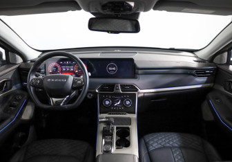 Подержанный автомобиль Exeed TXL 2022 года (9 фото)