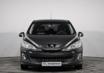Подержанный автомобиль Peugeot 308 Hatchback 2010 года (2 фото)
