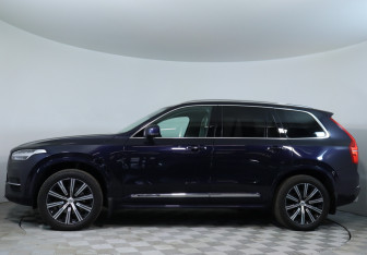 Подержанный автомобиль Volvo XC90 2018 года (9 фото)