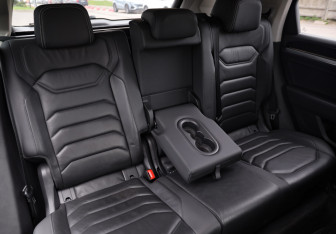 Подержанный автомобиль Volkswagen Touareg 2018 года (26 фото)