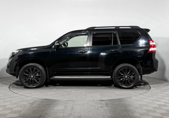Подержанный автомобиль Toyota Land Cruiser Prado 2015 года (8 фото)