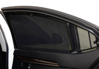 Подержанный автомобиль Lexus ES 2013 года (20 фото)