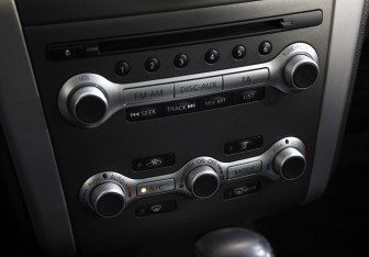 Подержанный автомобиль Nissan Murano Suv 2012 года (20 фото)