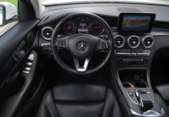 Подержанный автомобиль Mercedes-Benz GLC Coupe 2016 года (10 фото)