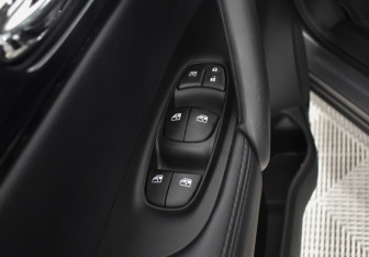 Подержанный автомобиль Nissan Qashqai 2021 года (21 фото)