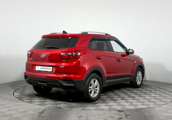 Подержанный автомобиль Hyundai Creta 2018 года (5 фото)