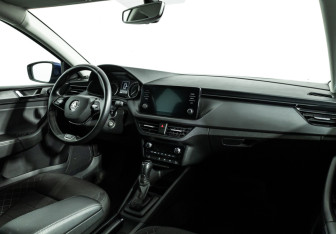 Подержанный автомобиль Skoda Rapid Liftback 2020 года (9 фото)