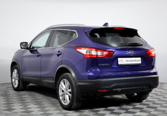 Подержанный автомобиль Nissan Qashqai 2019 года (7 фото)