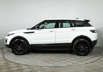 Подержанный автомобиль Land Rover Range Rover Evoque 2018 года (8 фото)